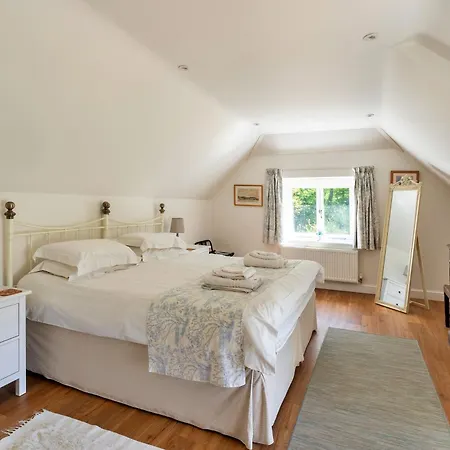 Вилла Finest Retreats - The Old Granary Barton Stacey Экстерьер фото
